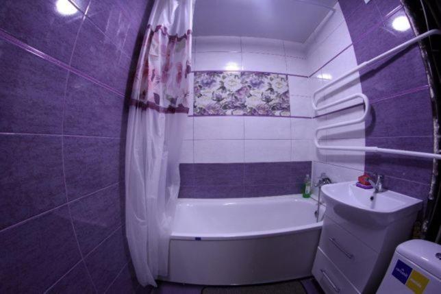 Яновского 1К Apartment โครโปนิตสกี ภายนอก รูปภาพ